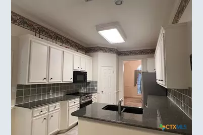 204 Windy Way Drive, Victoria, TX 77904 - Photo 7