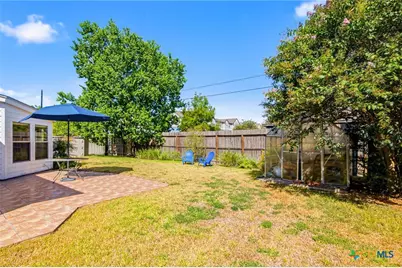 204 Windy Way Drive, Victoria, TX 77904 - Photo 43