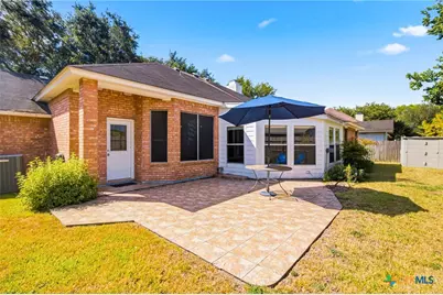 204 Windy Way Drive, Victoria, TX 77904 - Photo 37