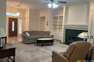 204 Windy Way Dr, Victoria, TX 77904 - Photo 5