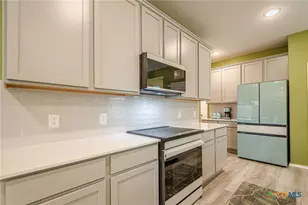 1418 Prynne St, New Braunfels, TX 78130 - Photo 7