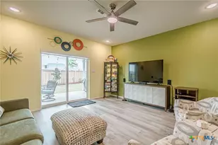 1418 Prynne St, New Braunfels, TX 78130 - Photo 13