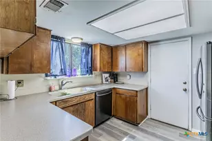 9001 Trailridge Dr, Temple, TX 76502 - Photo 5