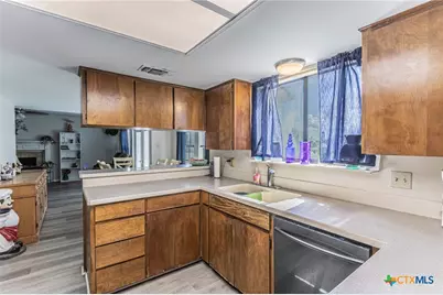 9001 Trailridge Drive, Temple, TX 76502 - Photo 7