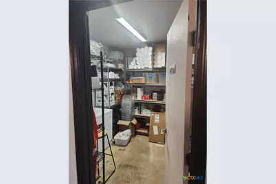 1004 S Key Avenue, Lampasas, TX 76550 - Photo 11