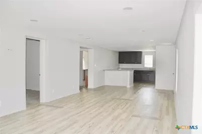 2051 Indian Hills Drive, Spring Branch, TX 78070 - Photo 7