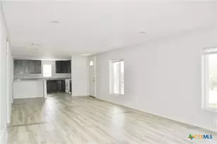 2051 Indian Hills Dr, Spring Branch, TX 78070 - Photo 3