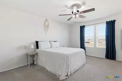 408 Bedford Falls Lane, Jarrell, TX 76537 - Photo 11
