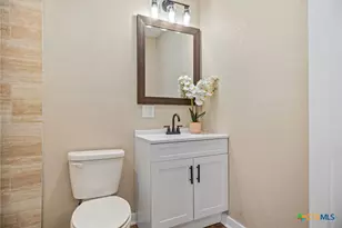 817 McAdams Rd, Goliad, TX 77963 - Photo 19