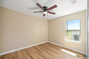 817 McAdams Rd, Goliad, TX 77963 - Photo 15