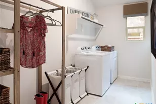 5497 McBride St, Cibolo, TX 78108 - Photo 7