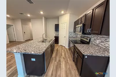 1036 Chambray Drive, Troy, TX 76579 - Photo 5