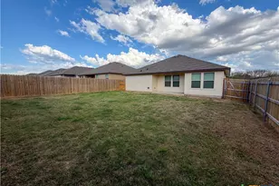 1036 Chambray Dr, Troy, TX 76579 - Photo 27