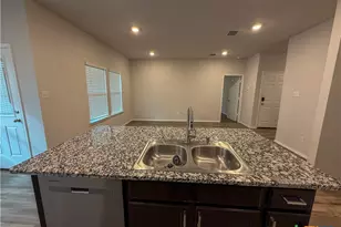 1036 Chambray Dr, Troy, TX 76579 - Photo 7