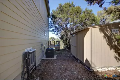 1577 Whispering Hills Drive, Canyon Lake, TX 78133 - Photo 43