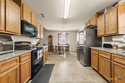 211 McCullough Loop, Temple, TX 76502 - Photo 5