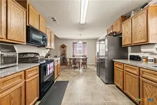 211 McCullough Loop, Temple, TX 76502 - Photo 5