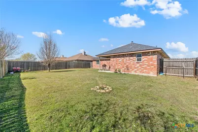 211 McCullough Loop, Temple, TX 76502 - Photo 17