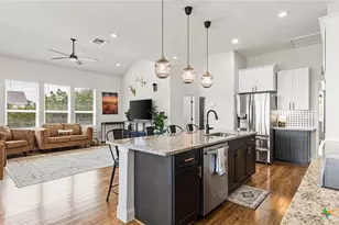 3225 Hawthorne Rd, Spring Branch, TX 78070 - Photo 5