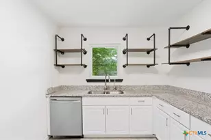 1304 Metropolitan Dr, Killeen, TX 76541 - Photo 11