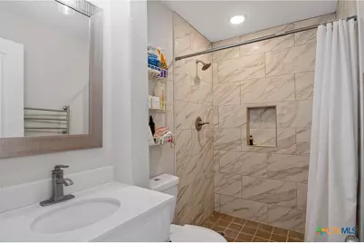 617 Bartlett, Victoria, TX 77905 - Photo 21