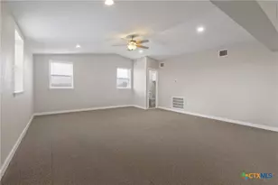 617 Bartlett, Victoria, TX 77905 - Photo 23