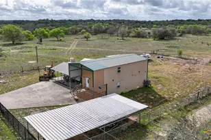 617 Bartlett, Victoria, TX 77905 - Photo 5