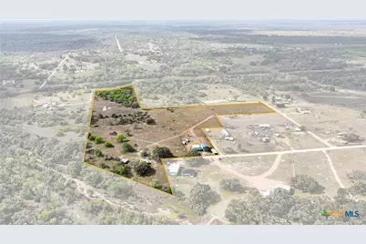 617 Bartlett, Victoria, TX 77905 - Photo 1