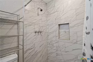 617 Bartlett, Victoria, TX 77905 - Photo 13