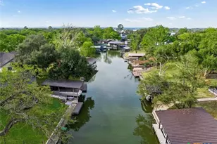 119 Robin Rd, Highland Haven, TX 78654 - Photo 5