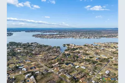 119 Robin Road, Highland Haven, TX 78654 - Photo 31