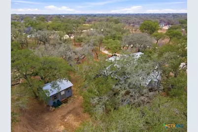 561 County Road 785, Natalia, TX 78059 - Photo 39