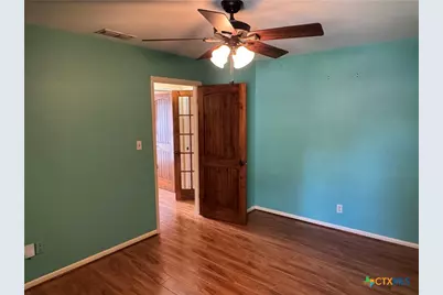 401 Shiloh Drive, Victoria, TX 77904 - Photo 19