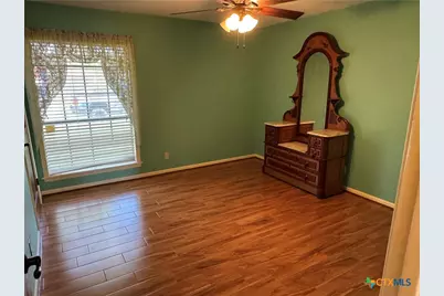 401 Shiloh Drive, Victoria, TX 77904 - Photo 21