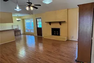 401 Shiloh Dr, Victoria, TX 77904 - Photo 7