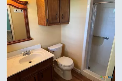 401 Shiloh Drive, Victoria, TX 77904 - Photo 13