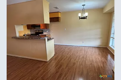 401 Shiloh Drive, Victoria, TX 77904 - Photo 25