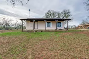 813 Pleasant Acres Dr, Seguin, TX 78155 - Photo 21