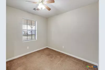 813 Pleasant Acres Drive, Seguin, TX 78155 - Photo 15