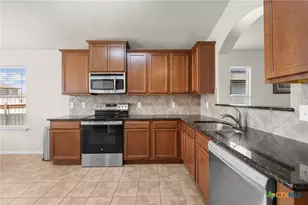 5011 Lions Gate Ln, Killeen, TX 76549 - Photo 9