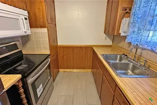 1003 S 27th St, Copperas Cove, TX 76522 - Photo 3