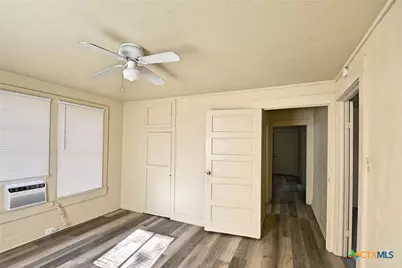 875 Porter Street, New Braunfels, TX 78130 - Photo 13