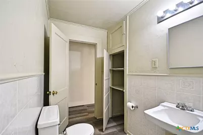 875 Porter Street, New Braunfels, TX 78130 - Photo 15