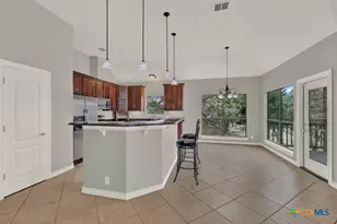 923 Krona Ct, New Braunfels, TX 78132 - Photo 7