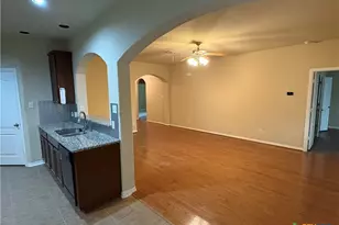 374 Posey Pass, New Braunfels, TX 78130 - Photo 5