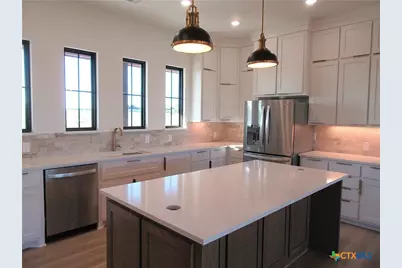 611 Willow Moon Ranch Road, Crawford, TX 76638 - Photo 11