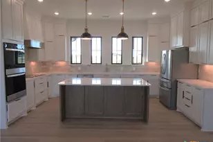 611 Willow Moon Ranch Rd, Crawford, TX 76638 - Photo 13