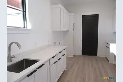 611 Willow Moon Ranch Road, Crawford, TX 76638 - Photo 27