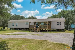 130 Old Goliad Rd, Refugio, TX 78377 - Photo 27