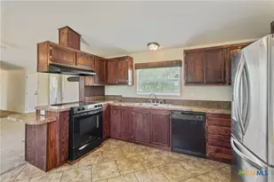 130 Old Goliad Rd, Refugio, TX 78377 - Photo 9